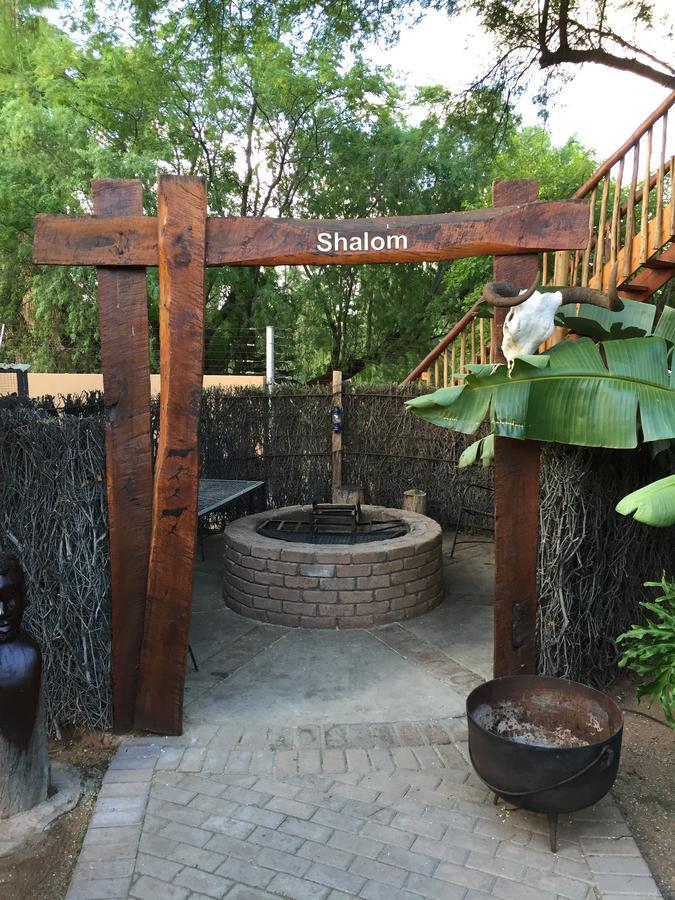 Country Lodge Upington Extérieur photo