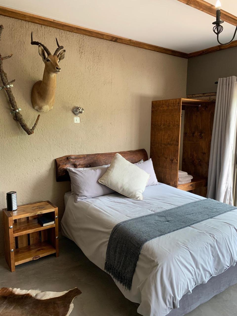 Country Lodge Upington Extérieur photo