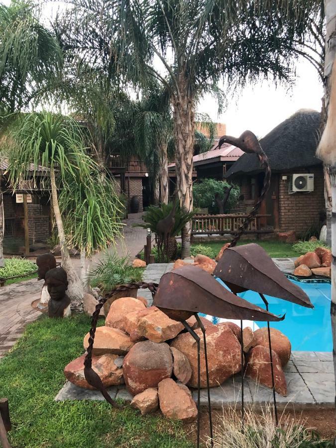 Country Lodge Upington Extérieur photo